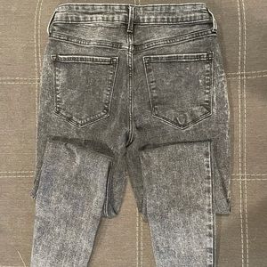 Old navy super high rockstar jeans.